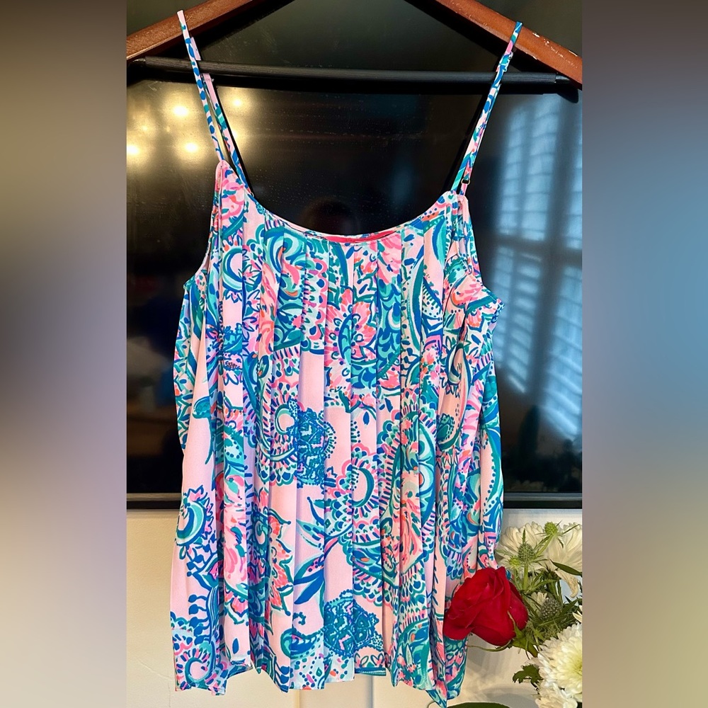 NWOT- Lilly Pulitzer Pleated Swing Tank, size Med - Picture 1 of 6